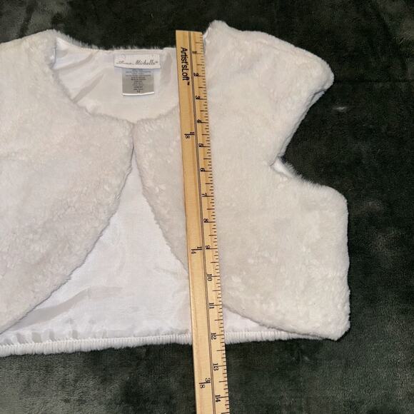 Jona Michelle Faux Fur Shrug Bolero Vest Girls 12 White Classic Dressy Cover Up - Picture 7 of 7